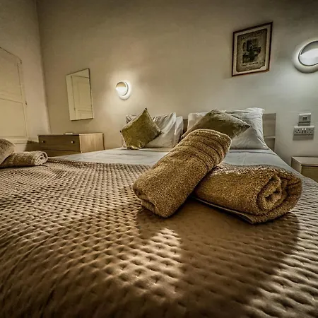 'cosy Casa' - Traditional Maltese House In - Close To Mdina Oda ve Kahvaltı